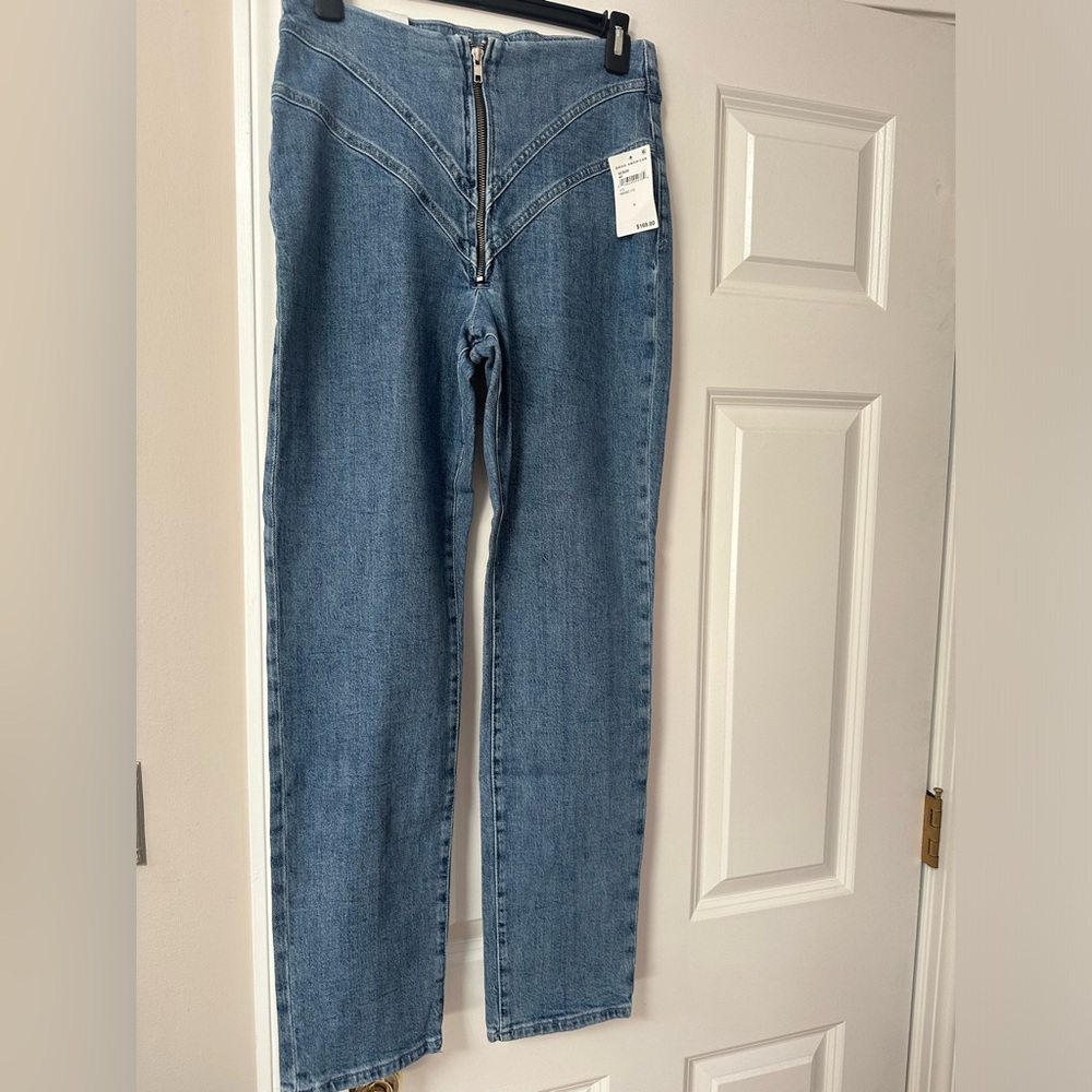Good American Jeans. New with tags. Never worn!